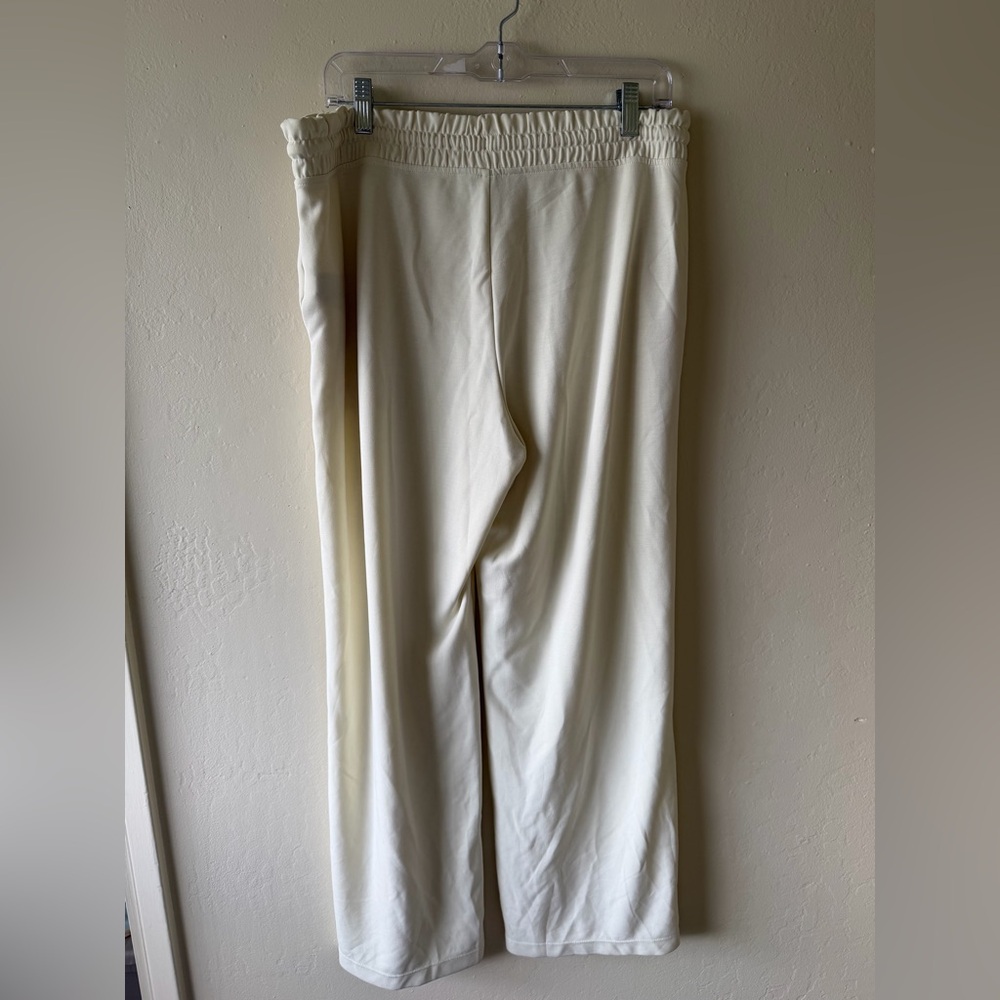 Athleta Yellow Wide Leg Pants size large - Picture 4 of 6
